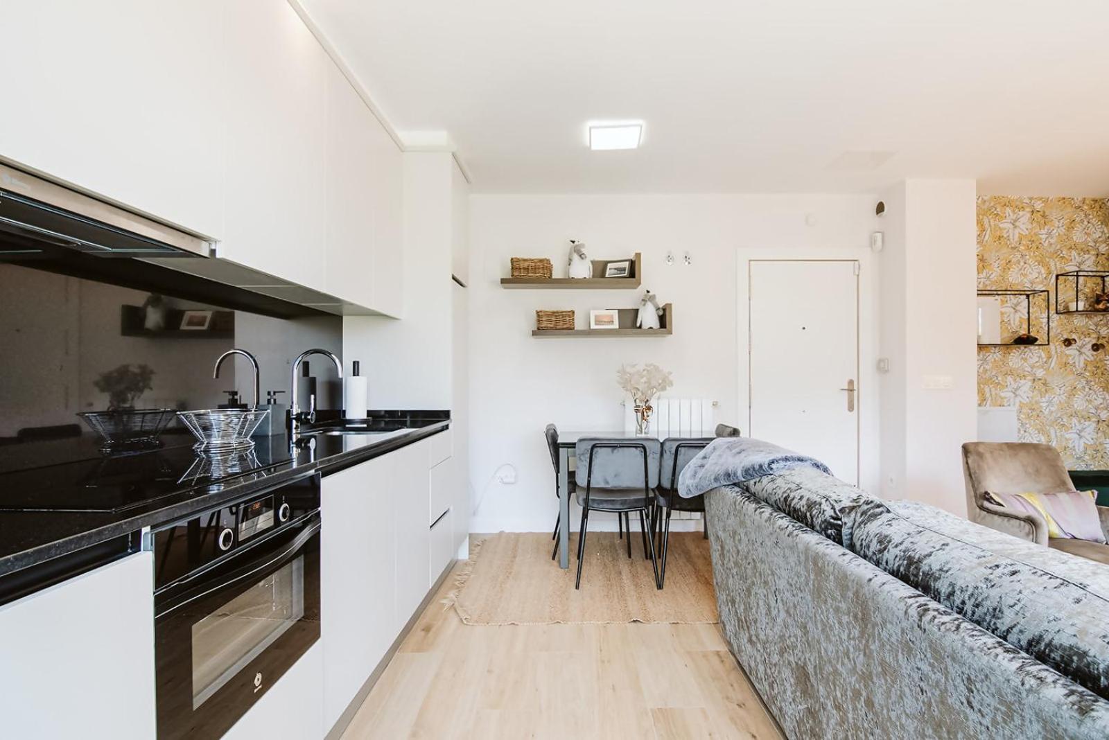 Casa Rosana Apartamento De Diseno Con Terraza Sallent De Gallego Ngoại thất bức ảnh